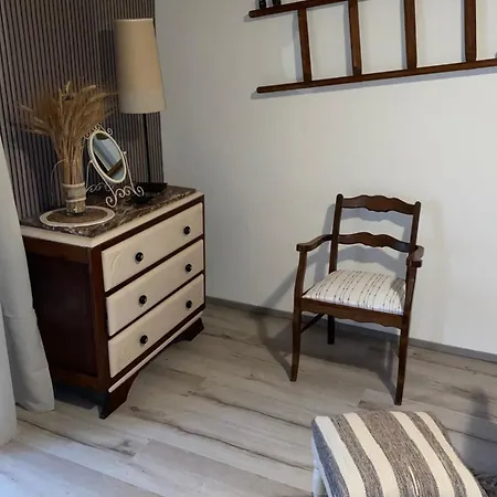 Maison De Village 5 Vacanciers Chez Néné Et Bibi *