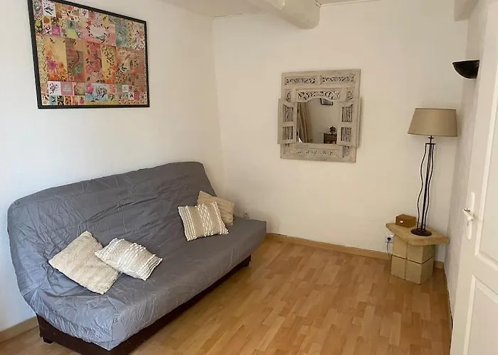 Апартаменты Maison De Village 5 Vacanciers Chez Nene Et Bibi Рокемор